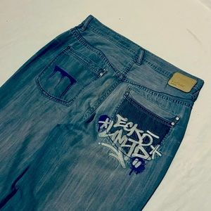 Sick baggy fit ecko unltd graffiti graffik 2000s vintage jeans